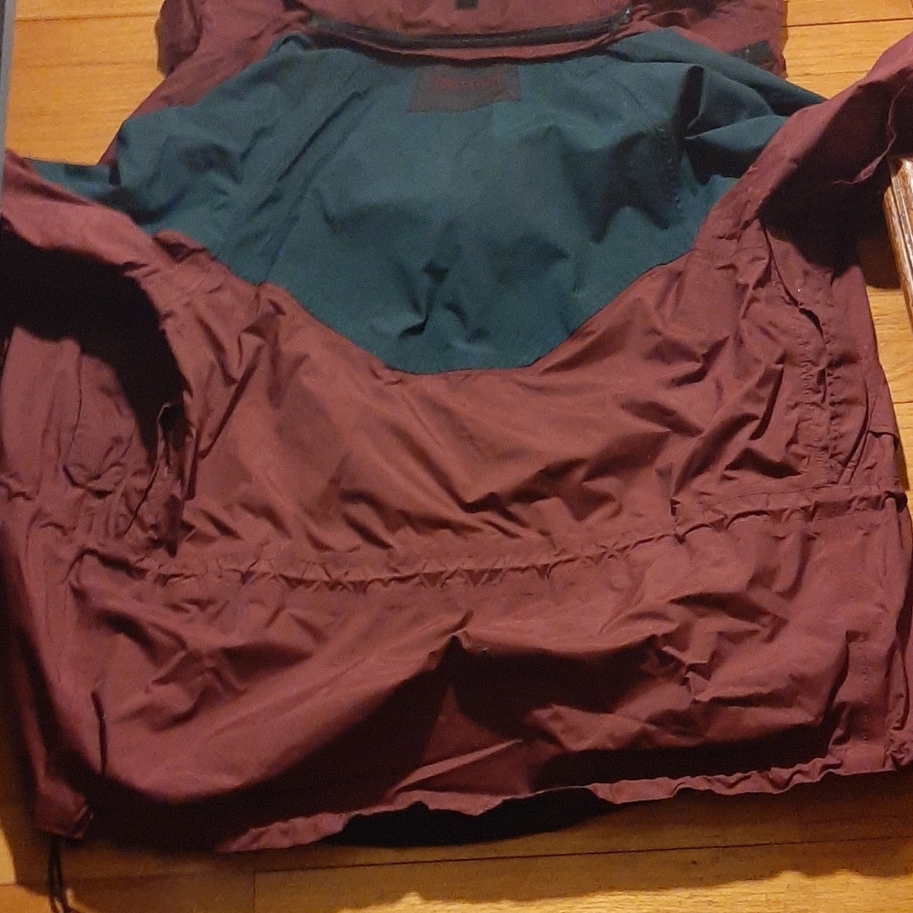 1/2 PRICE🔻Marmot MemBrain Shell/Jacket Med - Picture 9 of 11